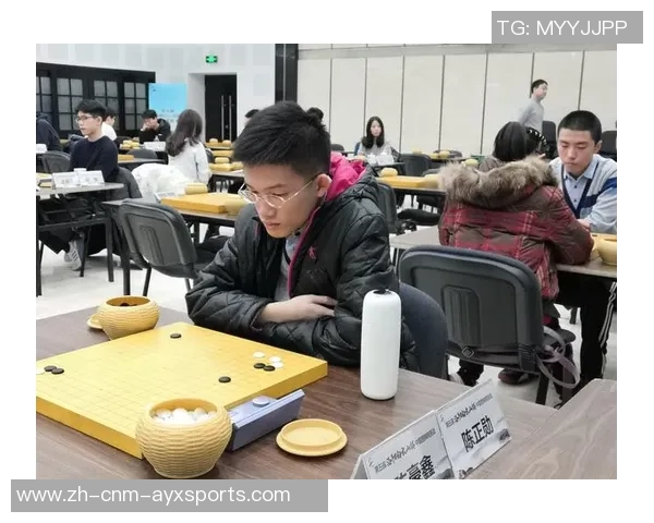 聂卫平与戎毅的围棋对决：智者之间的巅峰较量与心灵碰撞